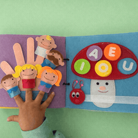 Busy Bear - My First Busy Book - Wondertivity