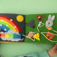 Busy Bear - My First Busy Book - Wondertivity