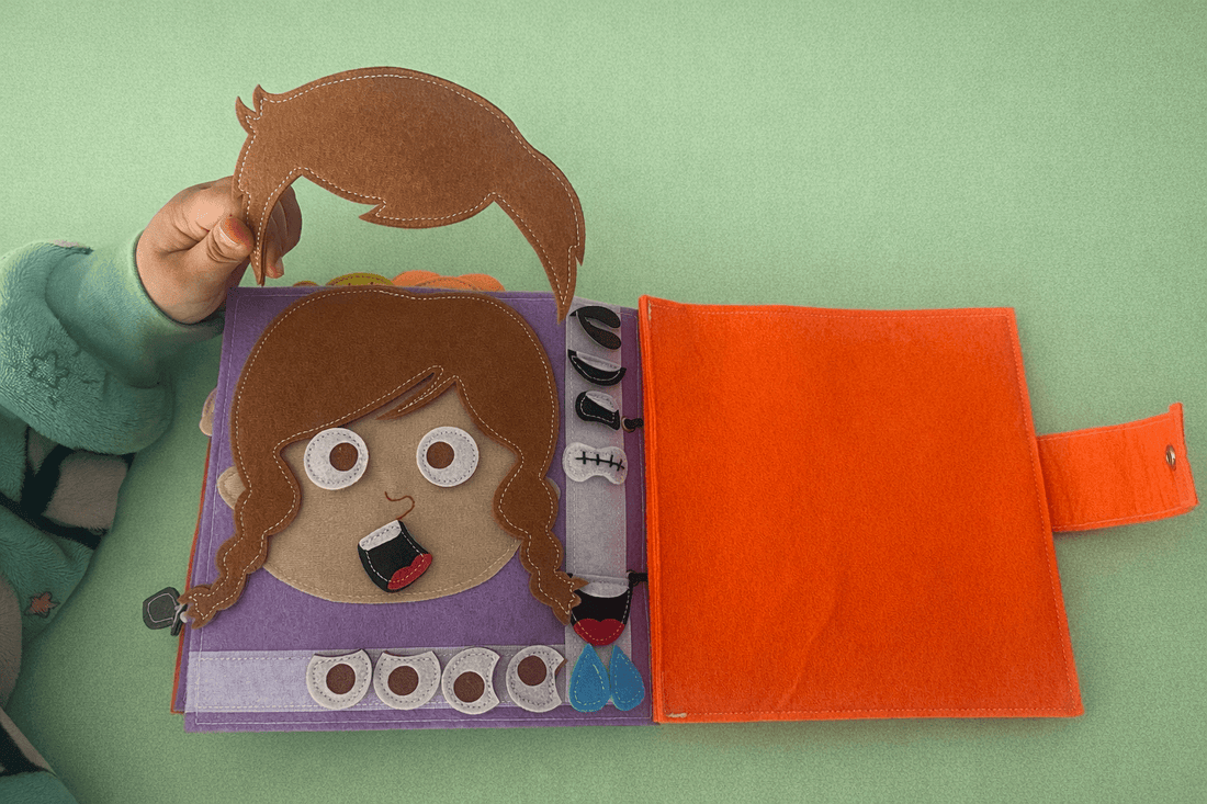 Busy Bear - My First Busy Book - Wondertivity